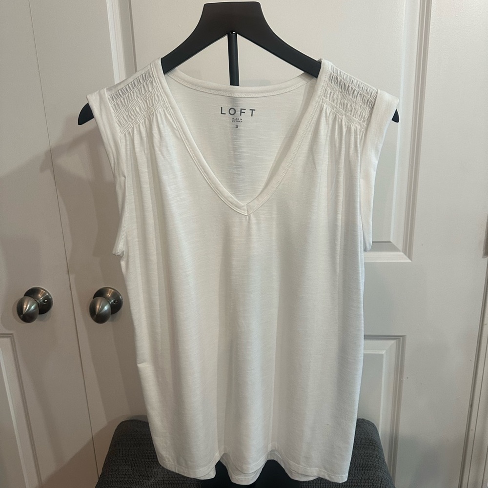 LOFT White Sleeveless Tank Top